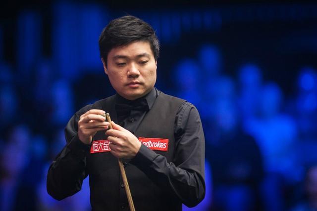 手蓄势待发 手蓄势待发